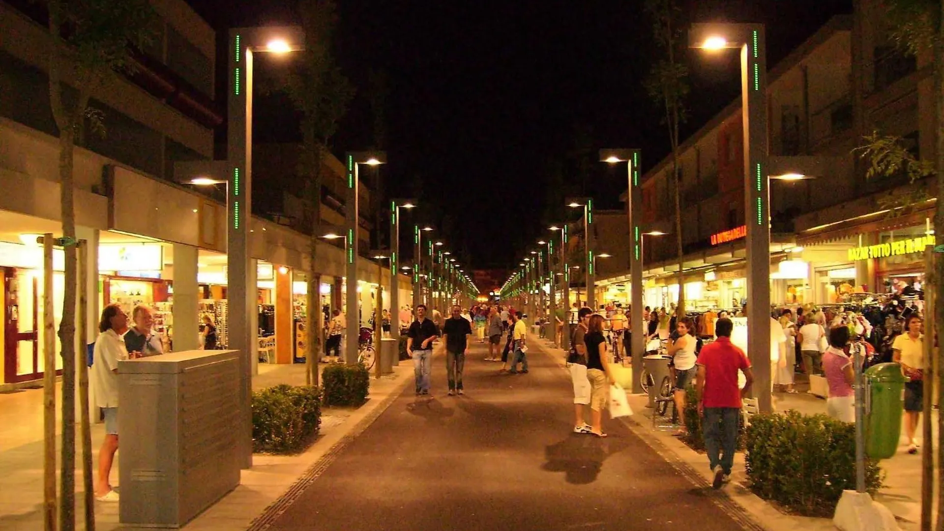 Apartment Enjoy Your Holidays From This Magnificent Terrace Bibione