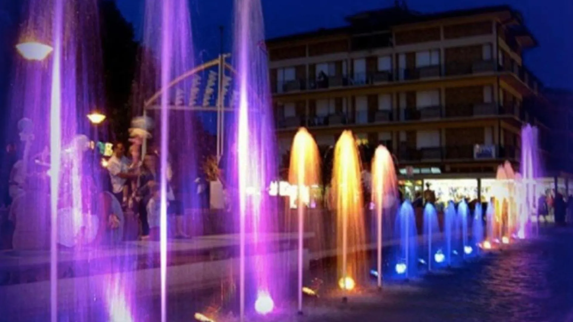 Enjoy Your Holidays From This Magnificent Terrace Bibione Apartment